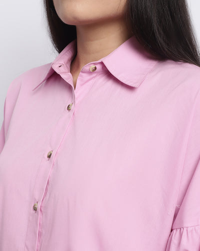 Shirt with back keyhole design