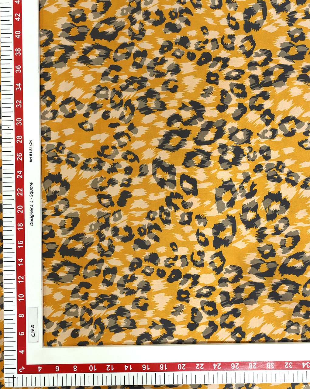 ANIMAL PATTERN POLYESTER SATIN DIGITAL PRINTED FABRIC