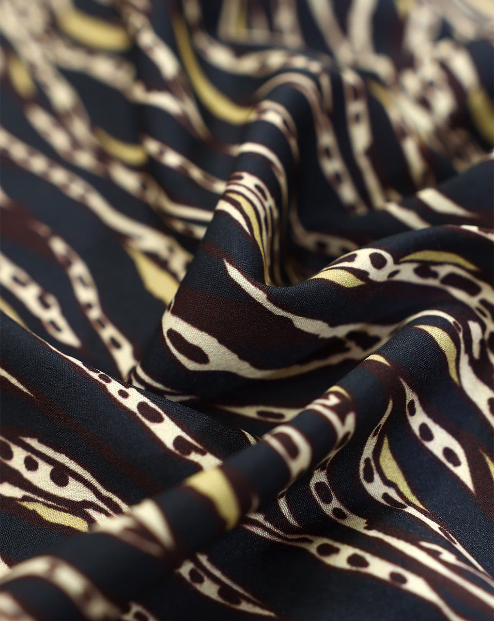 CREPE DIGITAL PRINTED FABRIC