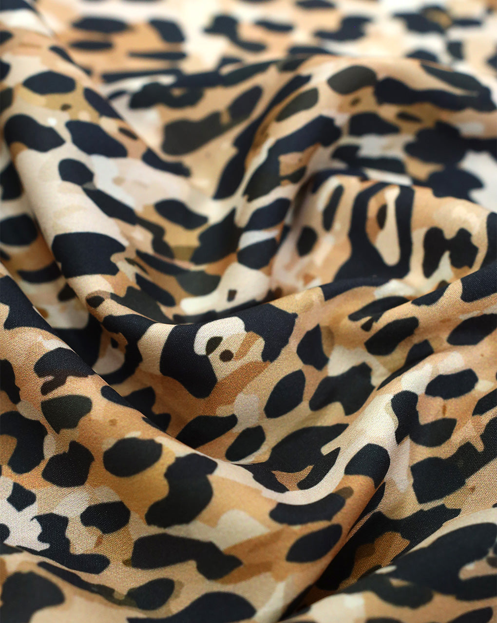 ANIMAL PATTERN POLYESTER CREPE DIGITAL PRINTED FABRIC