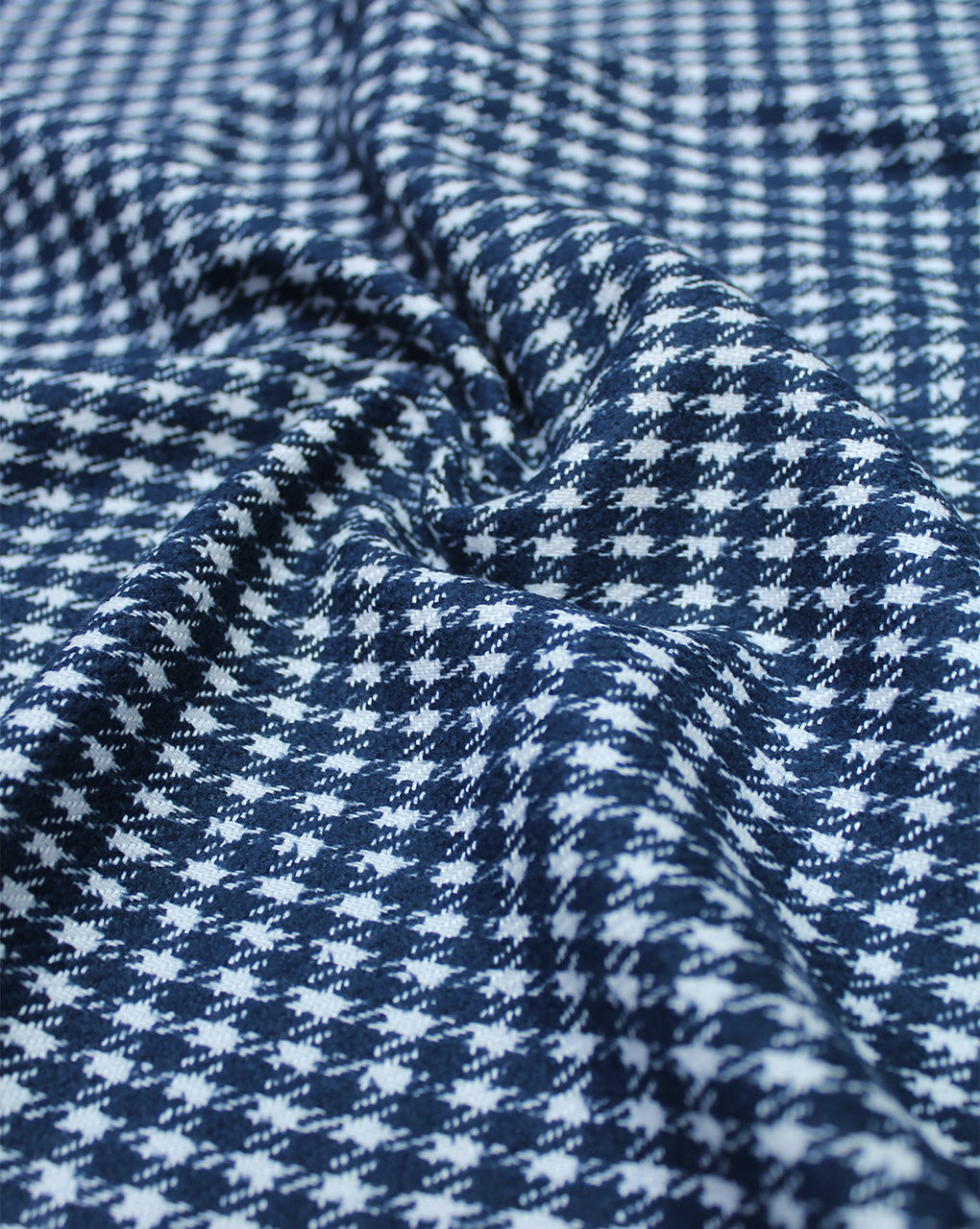 WOOLEN TWEED FABRIC (WIDTH 56 INCHES)