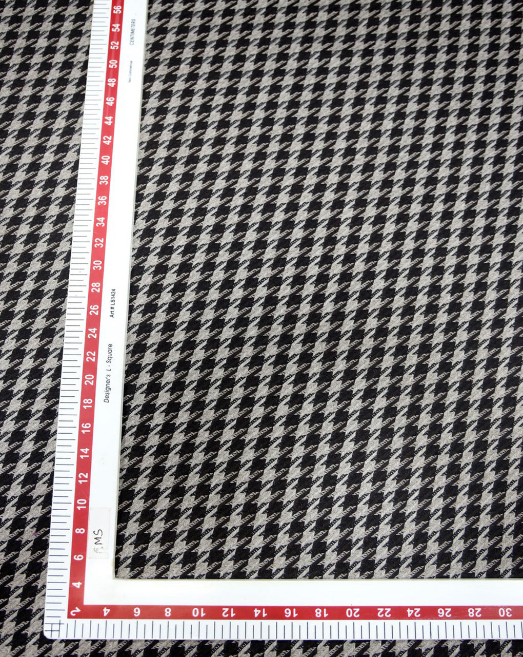 CHECKS WOOLEN TWEED FABRIC
