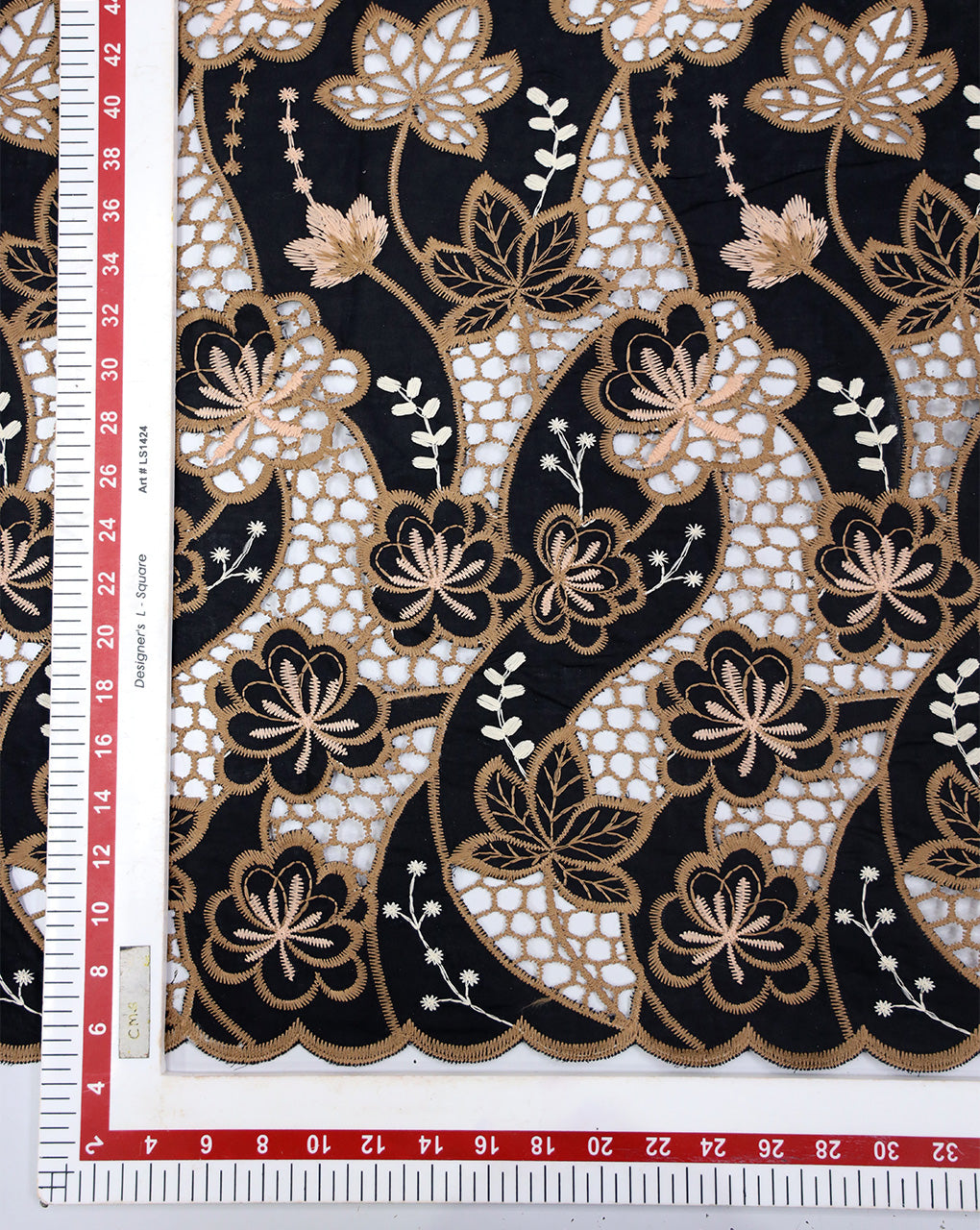 Cotton Schiffli Embroidery Fabric