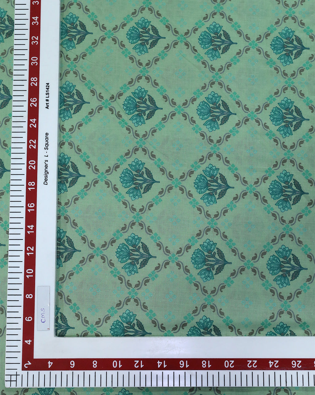LIGHT GREEN FLORAL DESIGN COTTON PRINTED FABRIC
