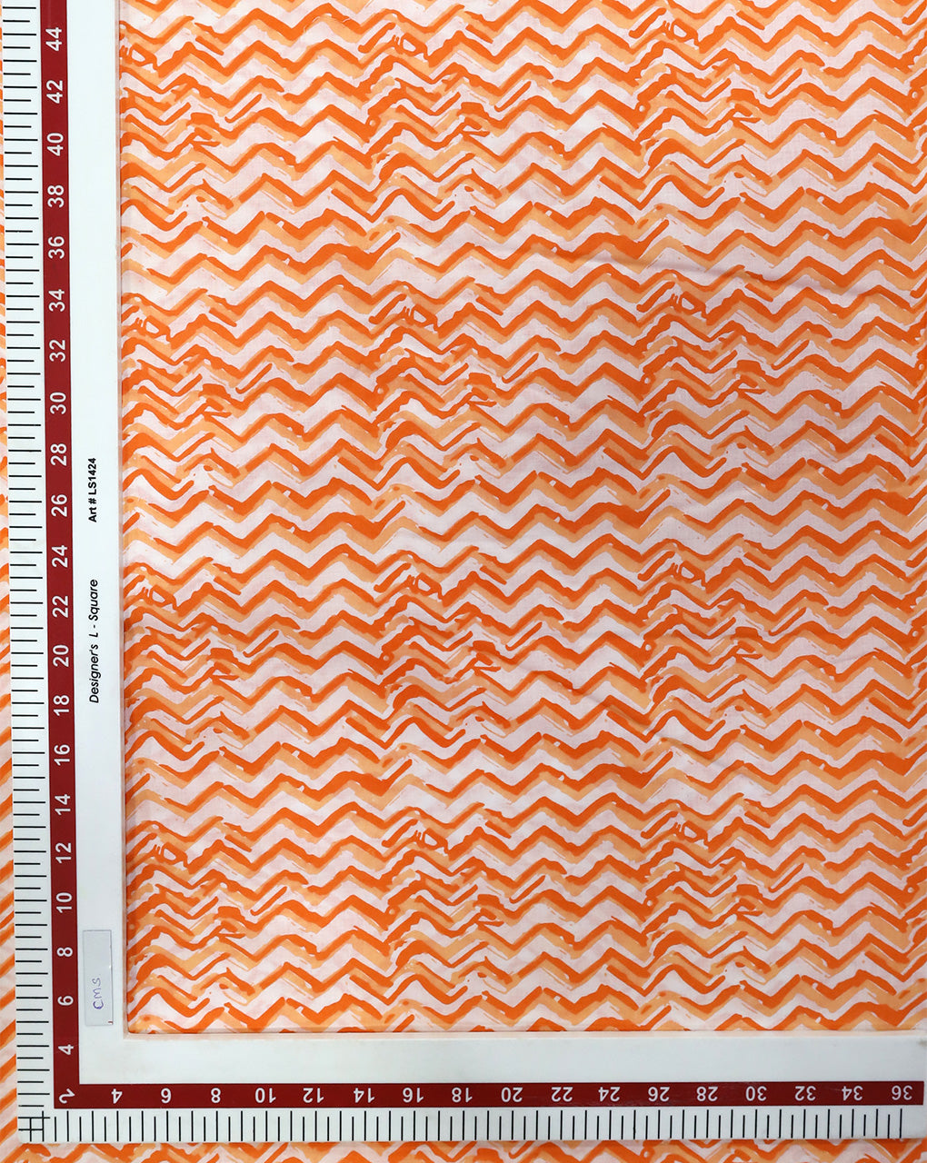 WHITE & ORANGE ABSTRACT DESIGN COTTON PRINTED FABRIC