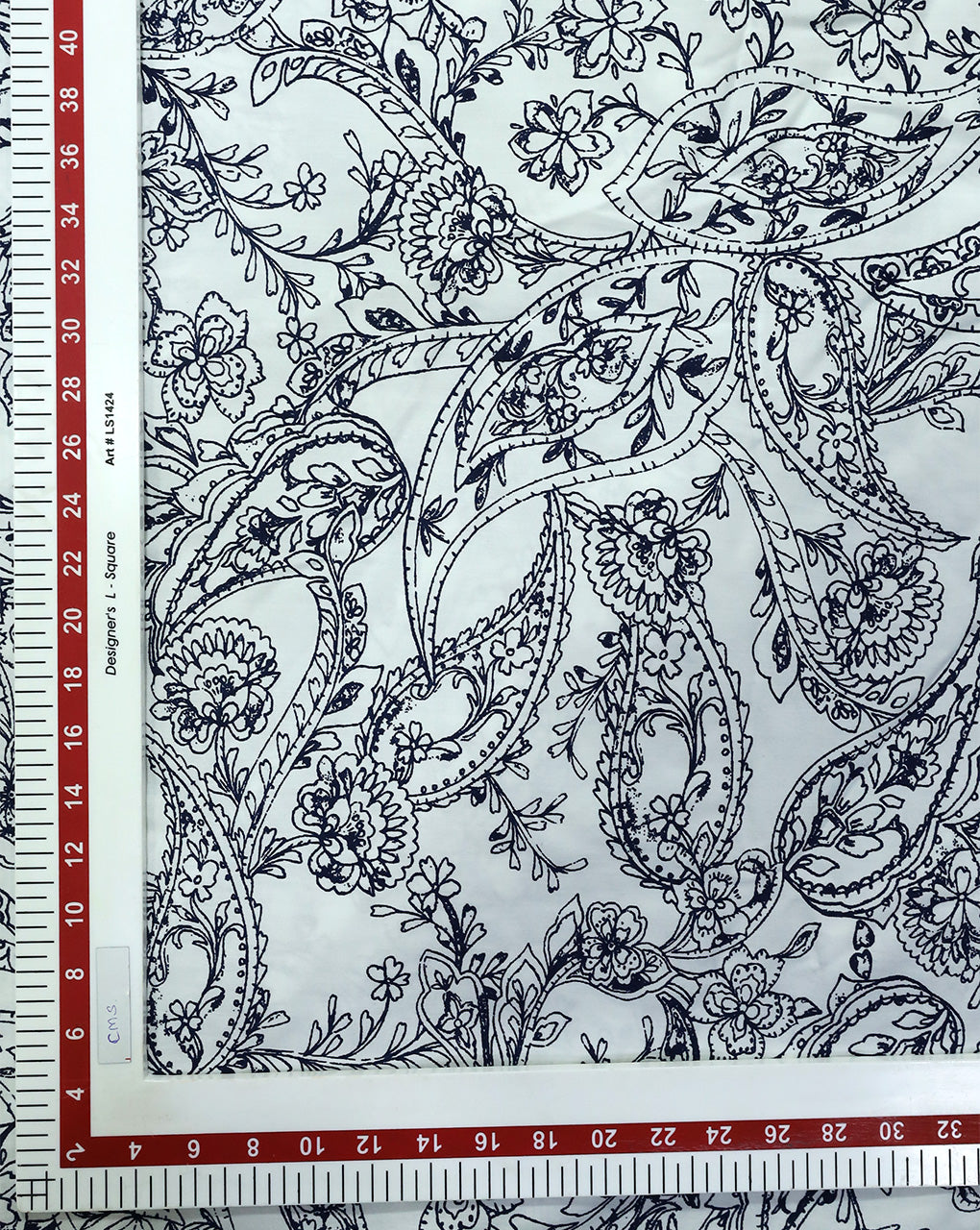 WHITE & NAVY BLUE FLORAL DESIGN COTTON POPLIN PRINTED FABRIC