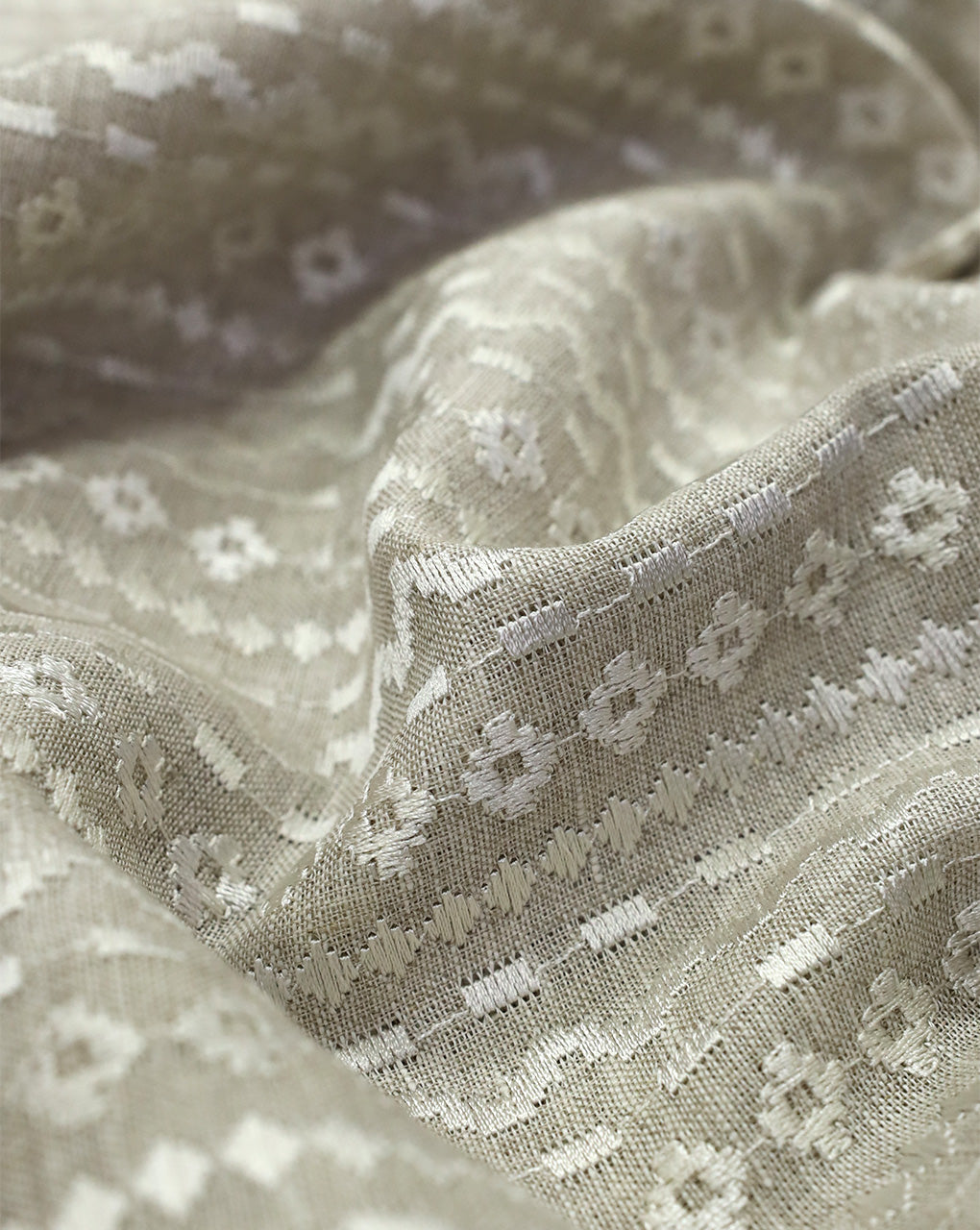 EMBROIDERED LINEN FABRIC (WIDTH 58 INCHES)