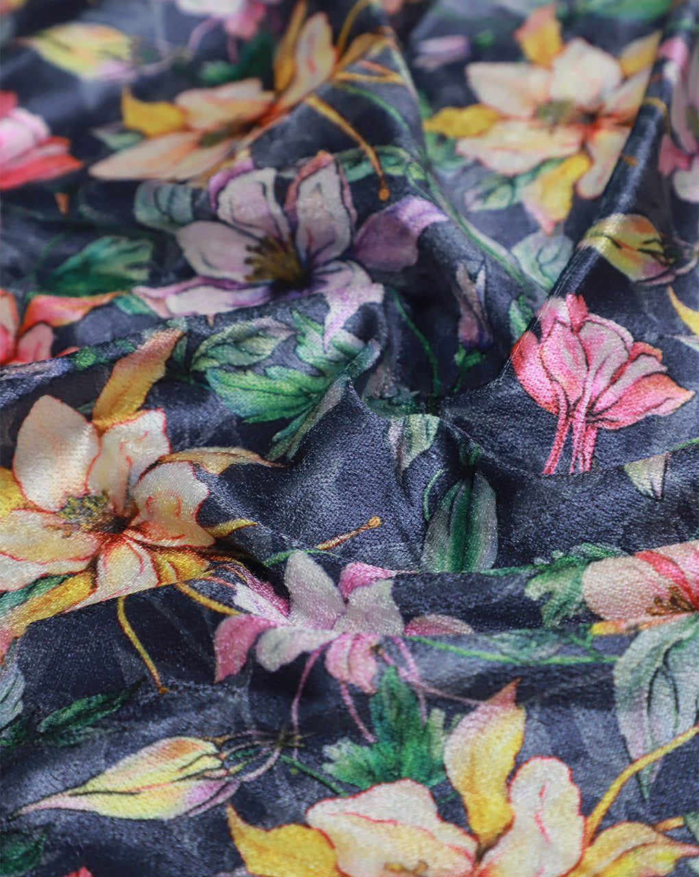 MULTICOLOR PRINTED POLYESTER VELVET FABRIC