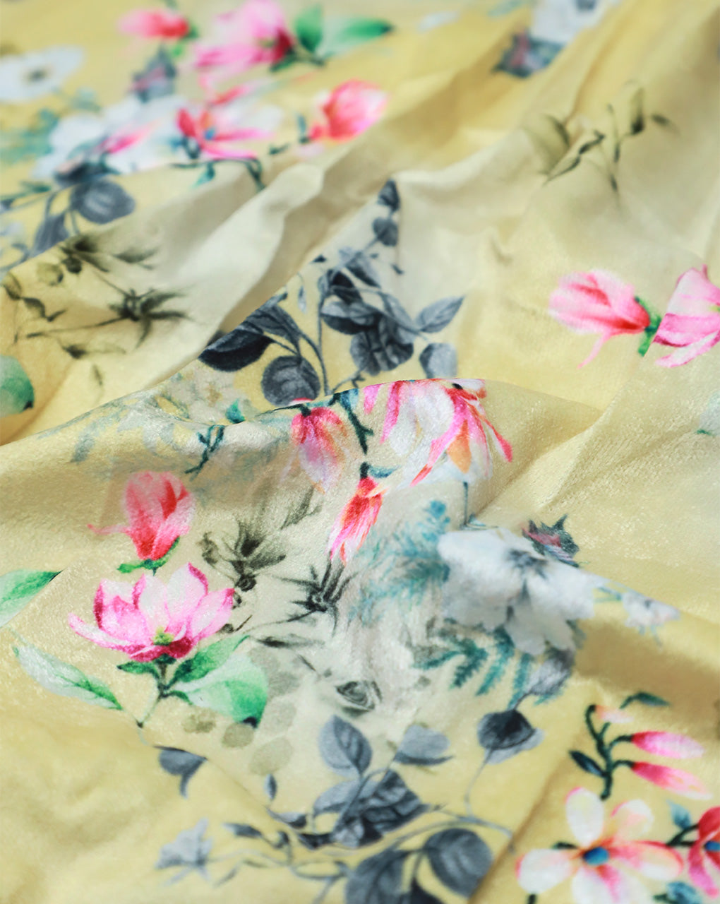 MULTICOLOR PRINTED POLYESTER VELVET FABRIC