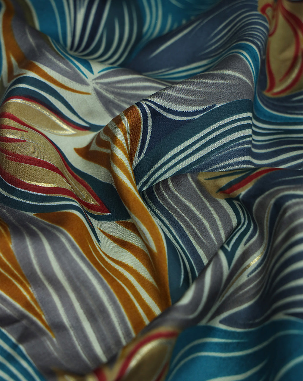 MULTICOLOR POLYESTER VISCOSE PRINTED FABRIC