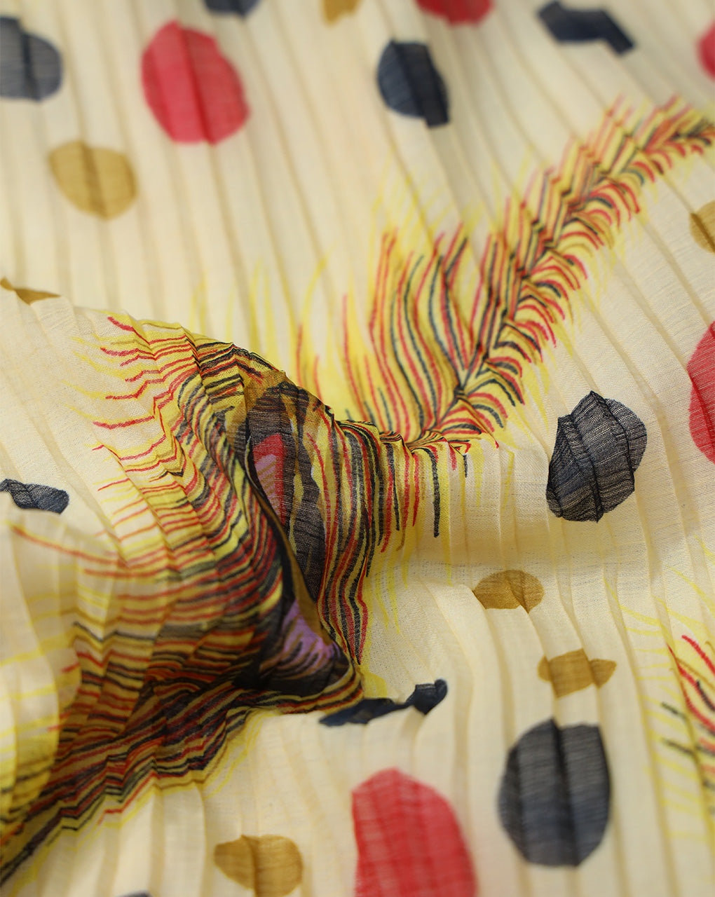 MULTICOLOR POLYESTER PLEATED FABRIC