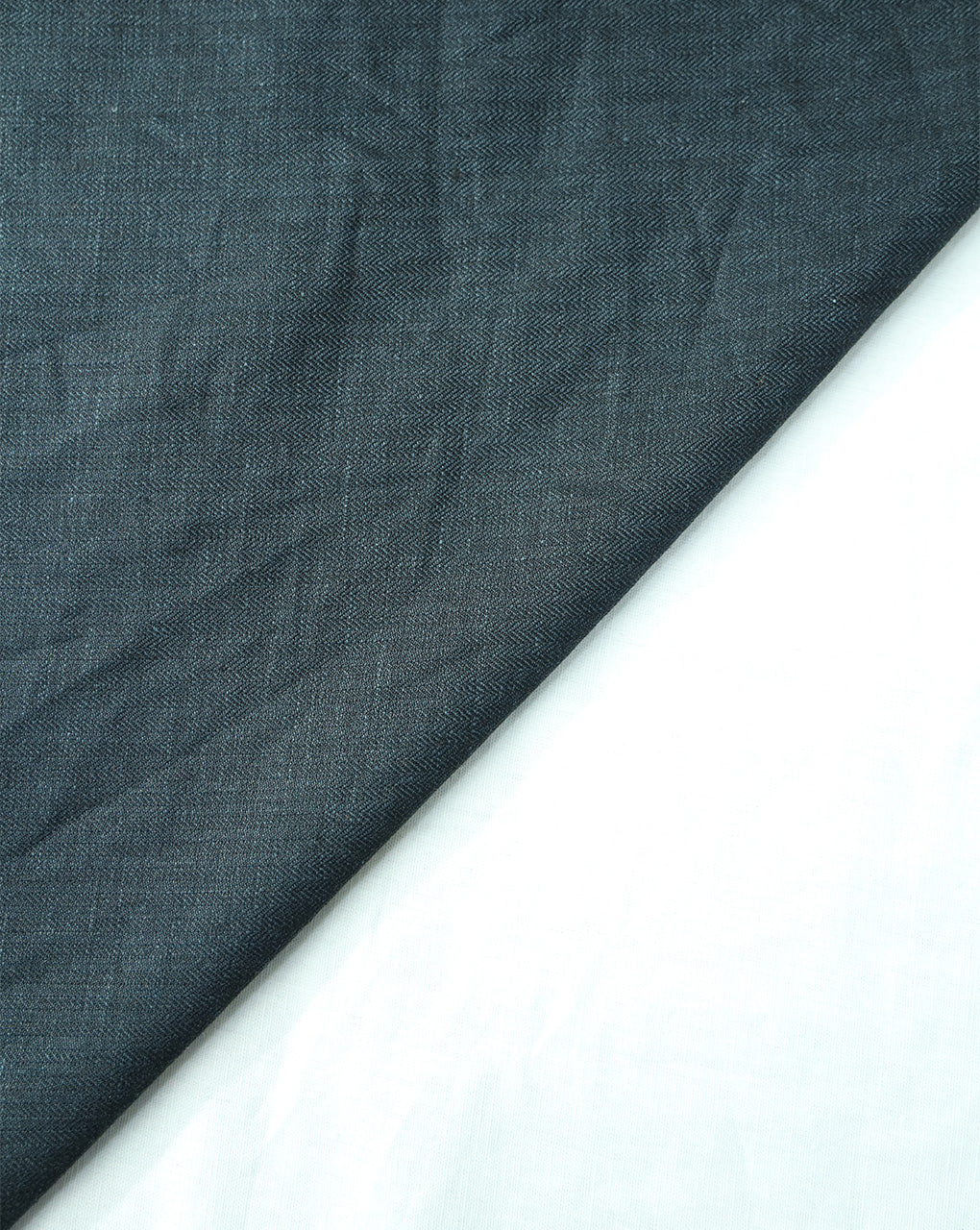 BLACK-GREY LINEN SUITING FABRIC