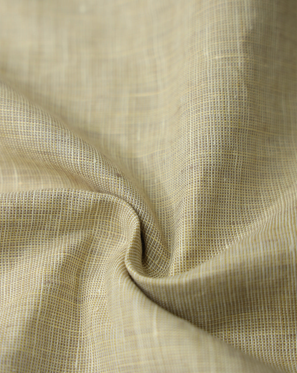 YELLOWISH-LIGHT BROWN LINEN SUITING FABRIC