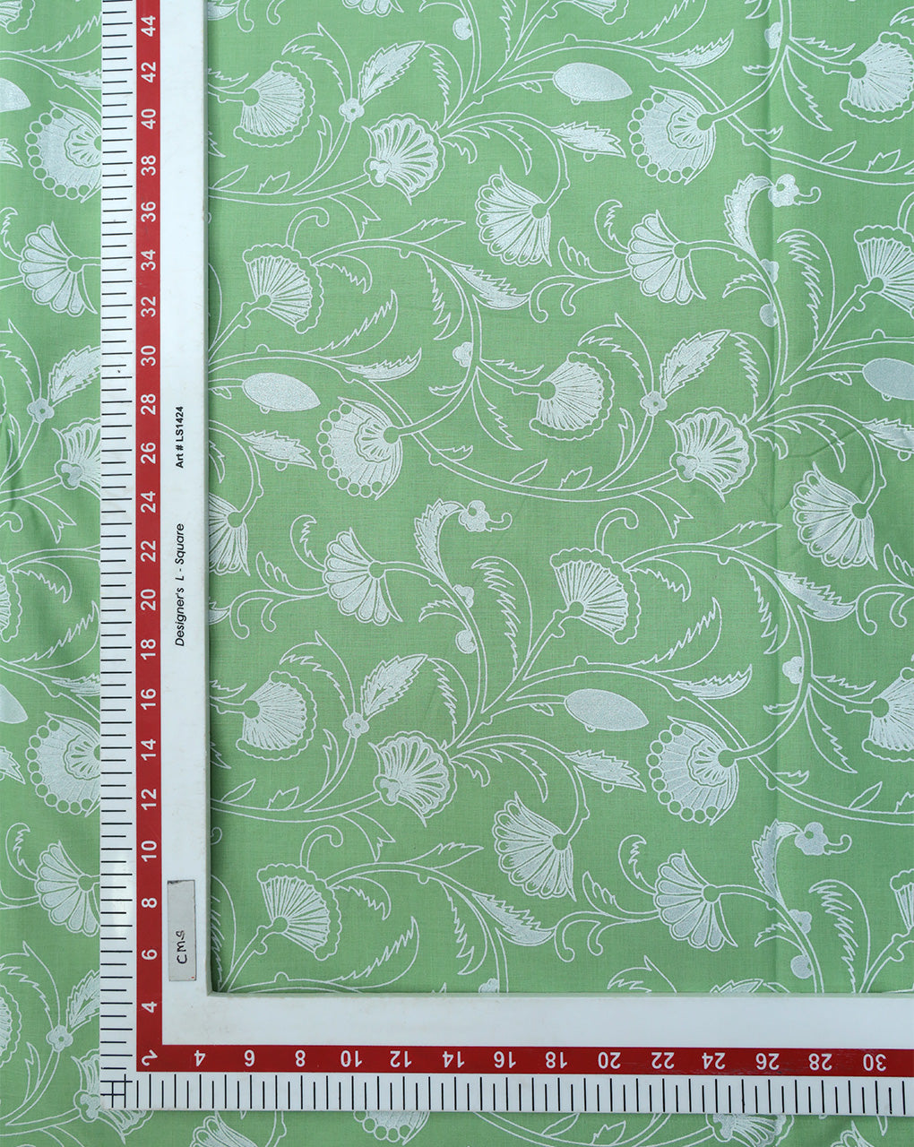 GREEN FLORAL DESIGN COTTON PRINTED FABRIC