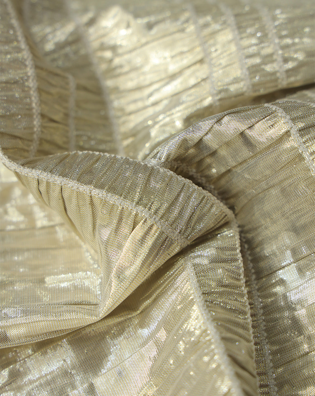 Polyester Lurex Crinkle Lycra Fabric (WIDTH 54 INCHES)