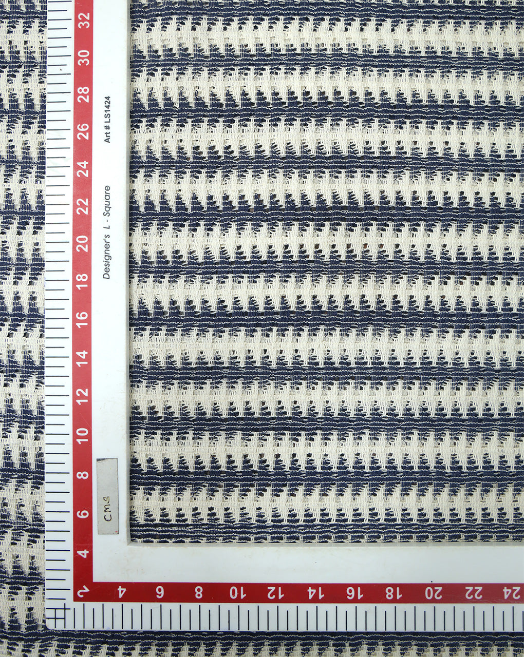 ABSTRACT DESIGN NET FABRIC