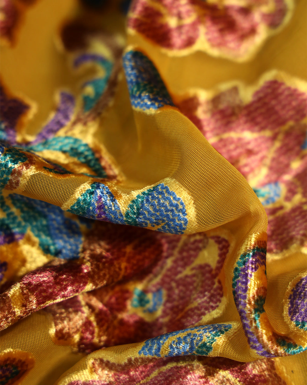 FLORAL PATTERN POLYESTER BRASSO VELVET FABRIC