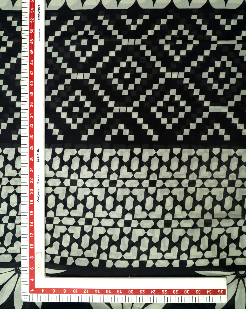 MULTICOLOR DIGITAL PRINTED FABRIC