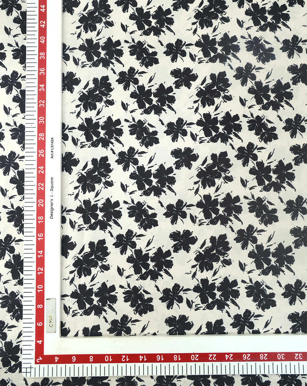 MULTICOLOR DIGITAL PRINTED FABRIC
