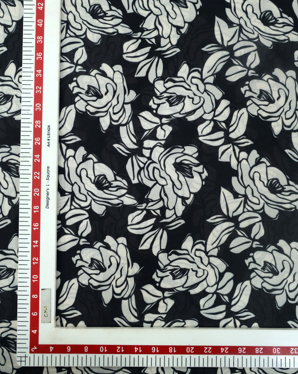 MULTICOLOR DIGITAL PRINTED FABRIC