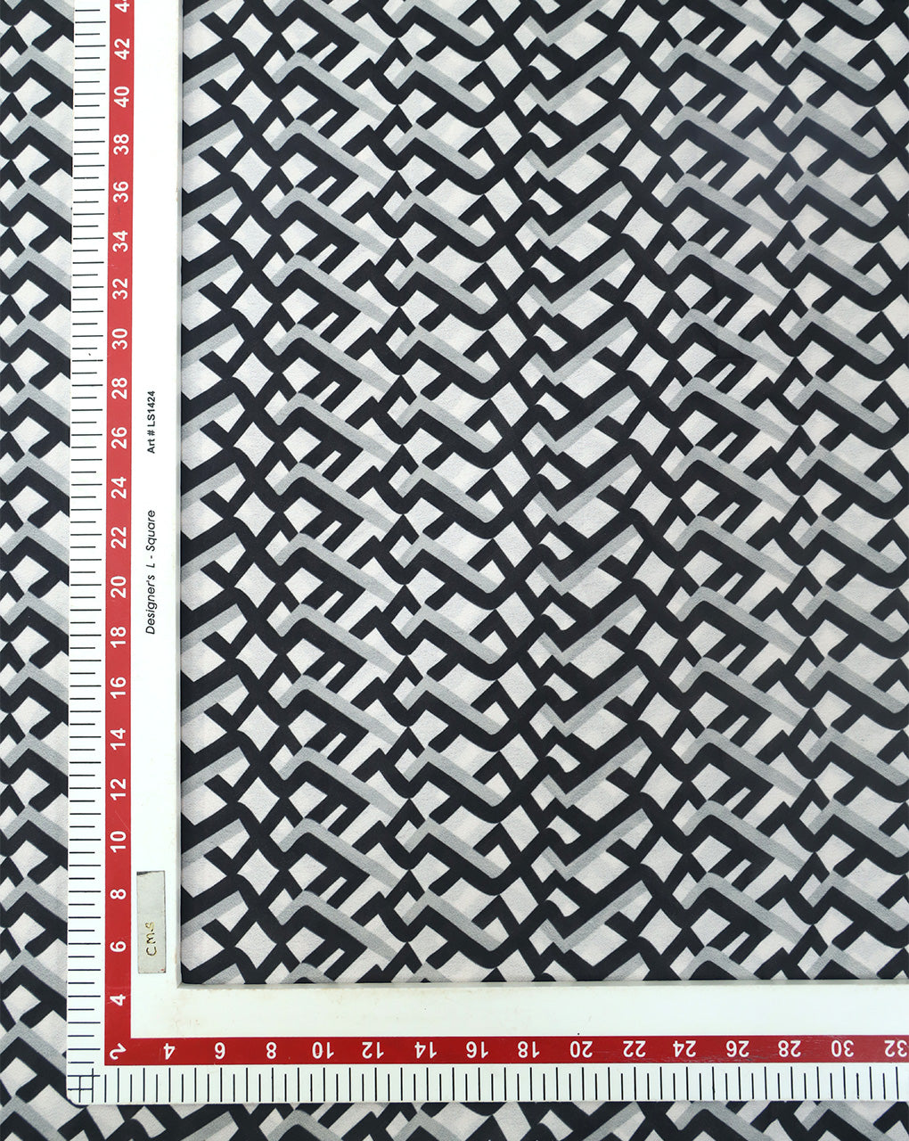 MULTICOLOR DIGITAL PRINTED FABRIC
