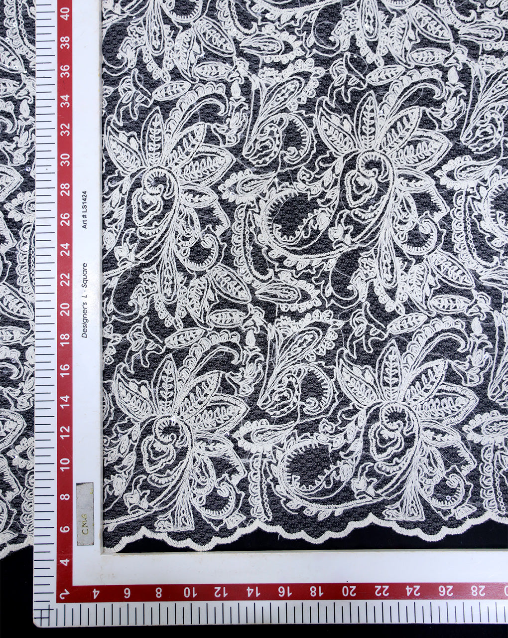 DYEABLE NET EMBROIDERY FABRIC