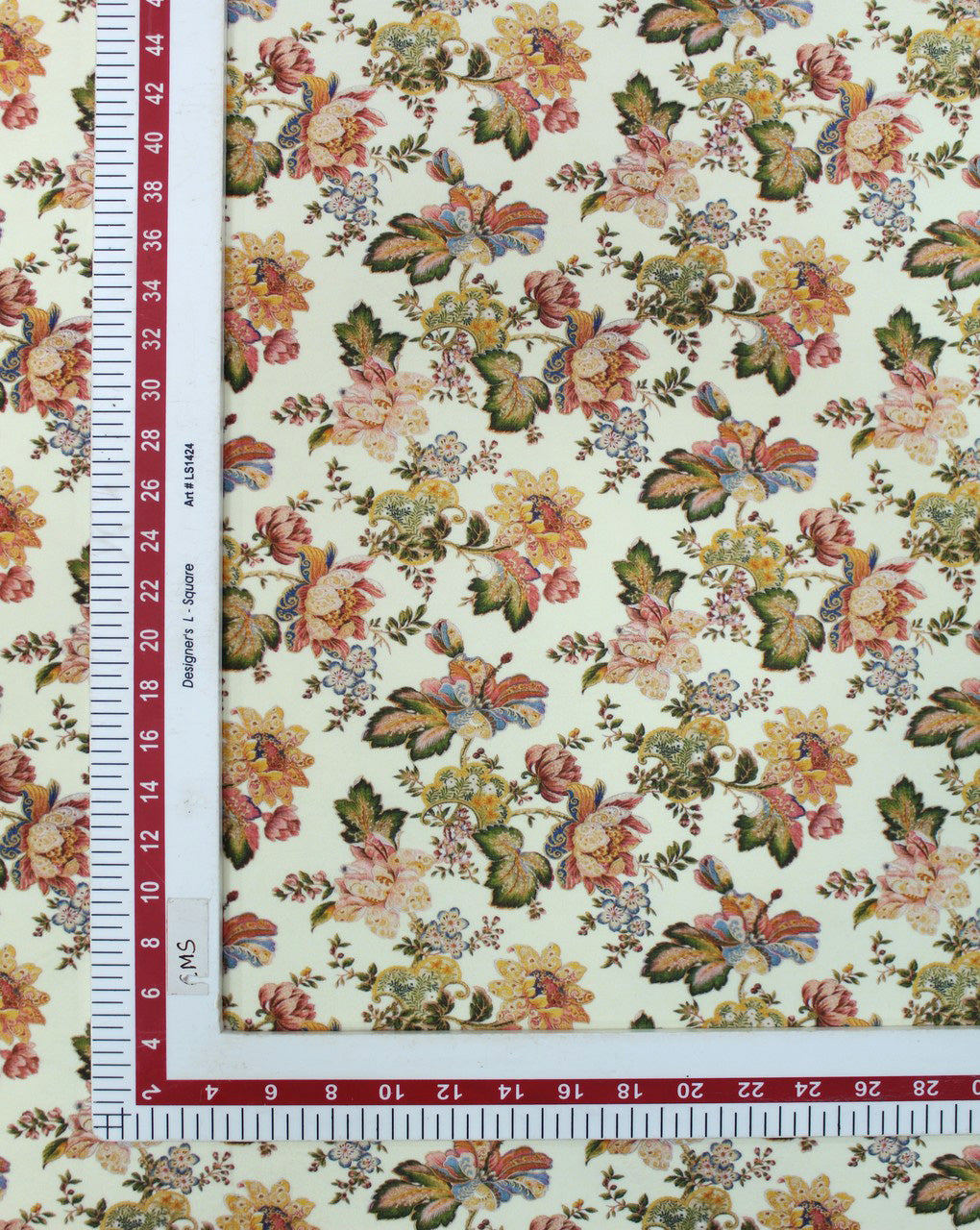 VELVET PRINTED FABRIC