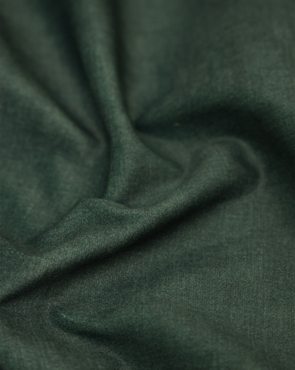 POLYESTER VELVET FABRIC (WIDTH 56 INCHES)