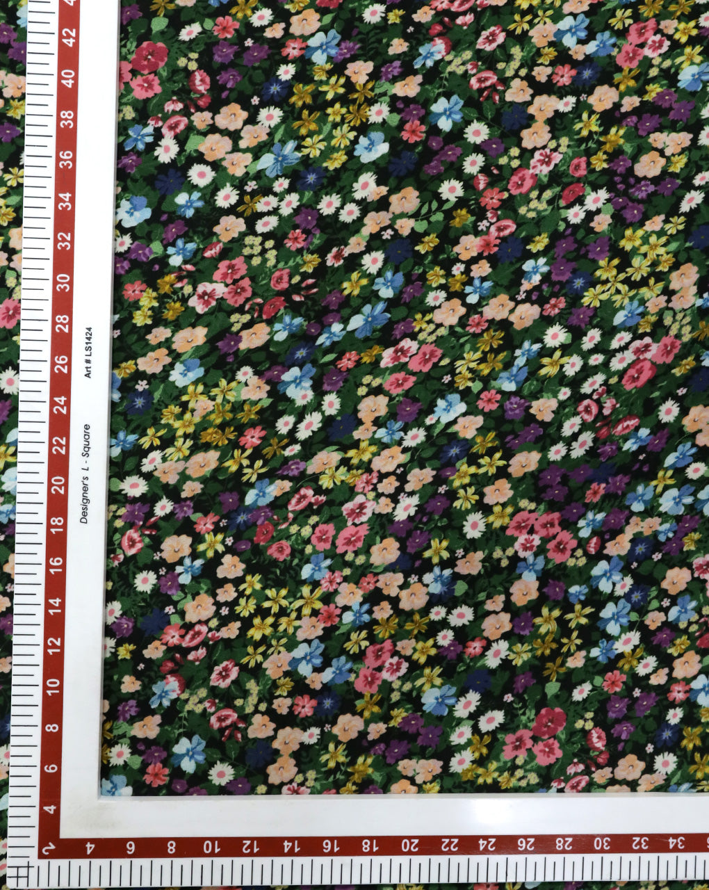 POLYESTER DIGITAL PRINTED FABRIC (WIDTH-56 INCHES)