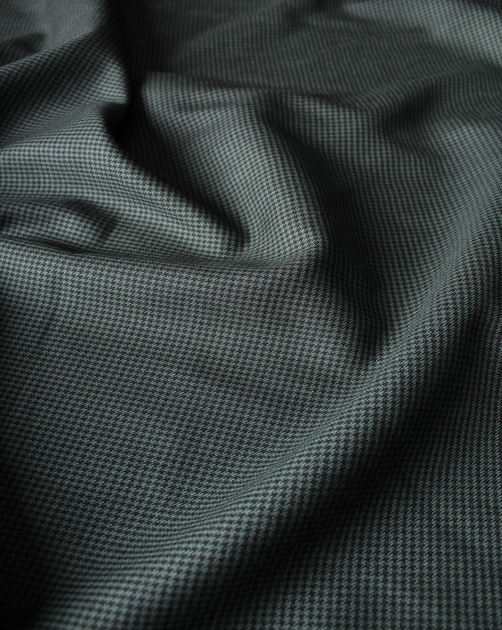 Green And Black Polyester Woolen Fabric
