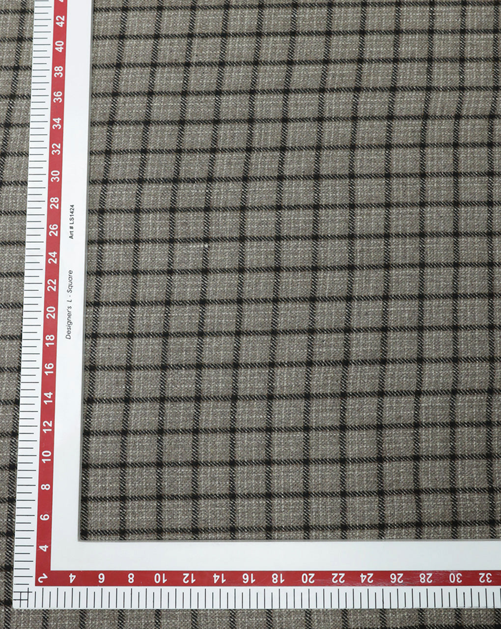 CHECKS WOOLEN TWEED FABRIC ( WIDTH 54 INCHES )