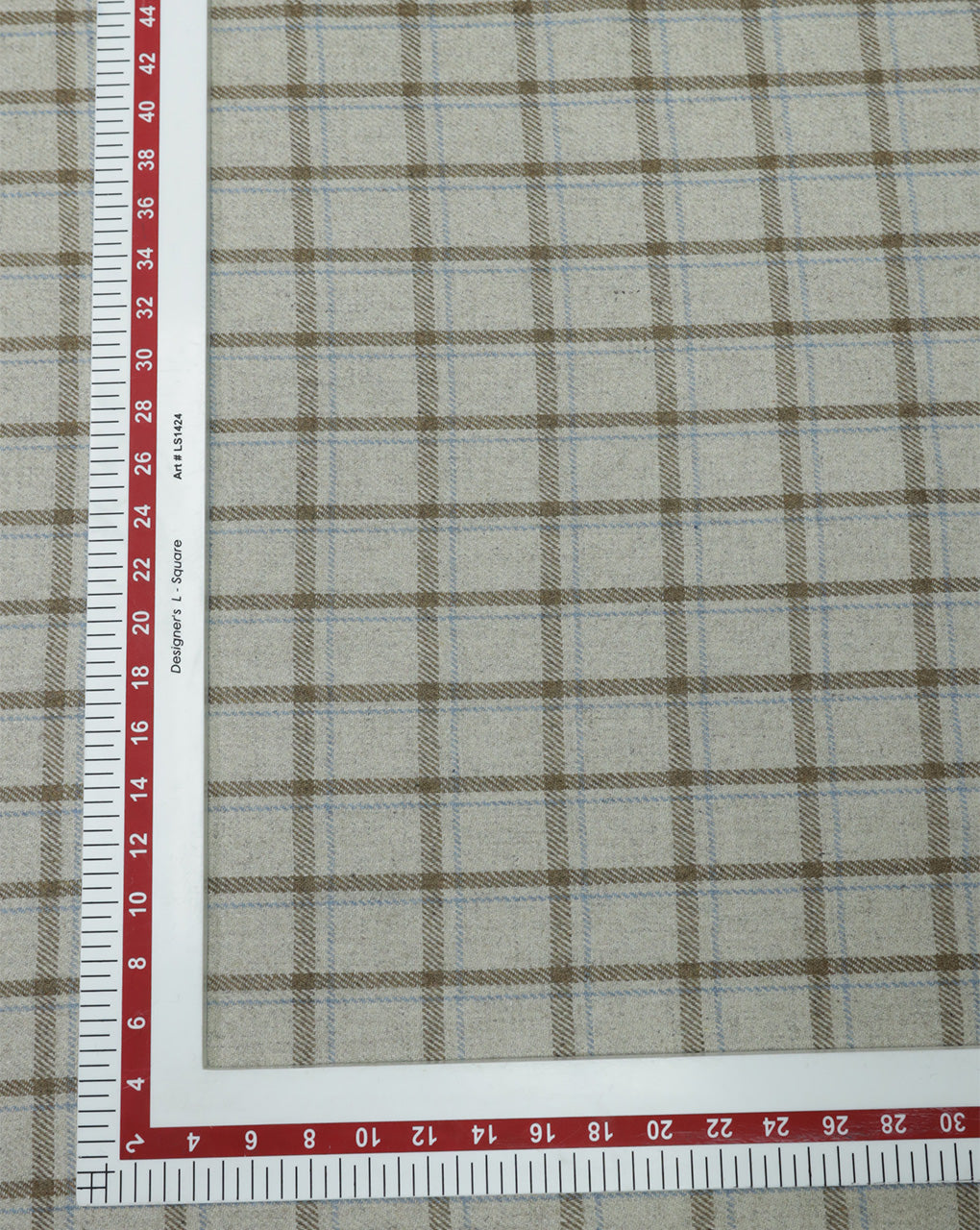 CHECKS WOOLEN TWEED FABRIC ( WIDTH 54 INCHES )