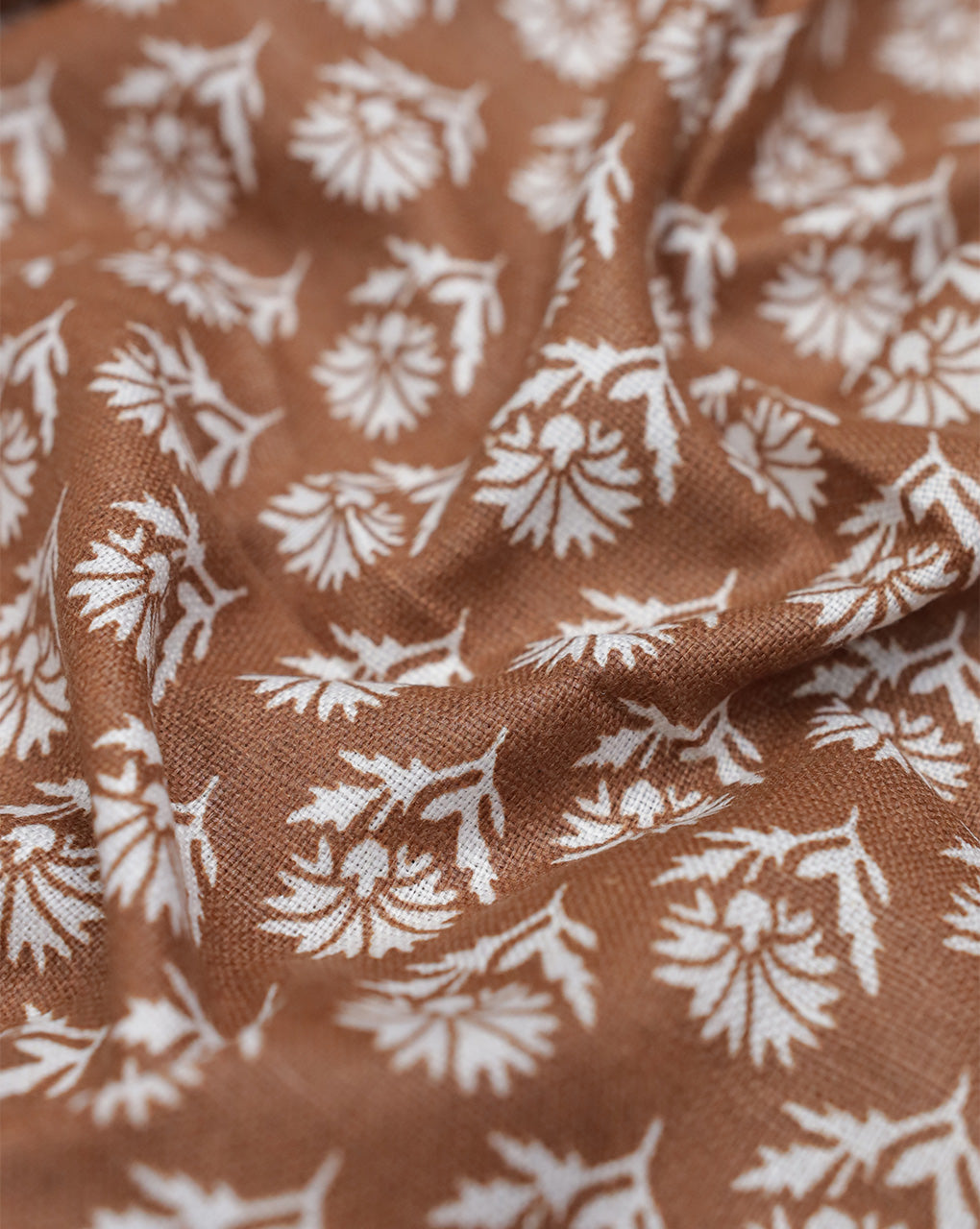 BROWN & WHITE FLORAL DESIGN PRINTED POLYESTER SPUN FABRIC