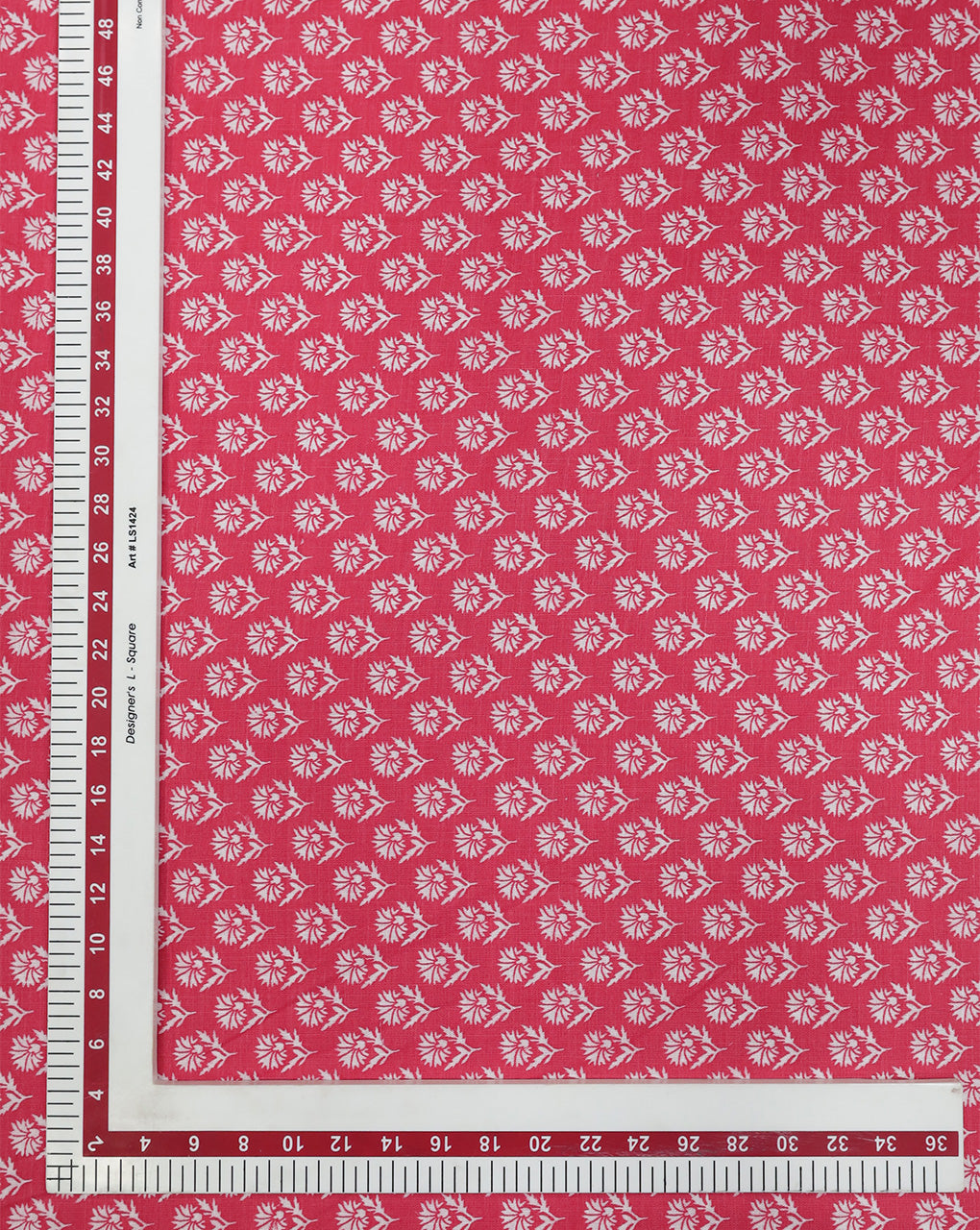 PINK FLORAL DESIGN PRINTED POLYESTER SPUN FABRIC