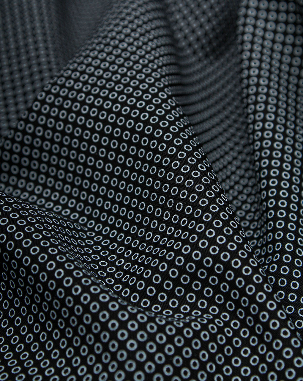 Black And White Circle Design Cotton Print Fabric