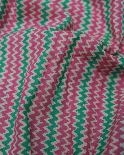 Cream Zig Zag Design Cotton Printed Fabric