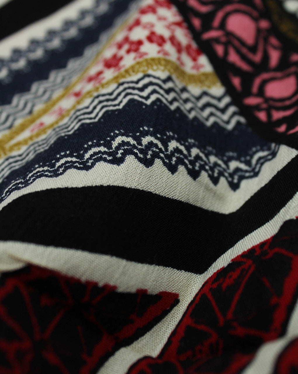MULTICOLOR ABSTRACT DESIGN RAYON CREPE PRINTED FABRIC