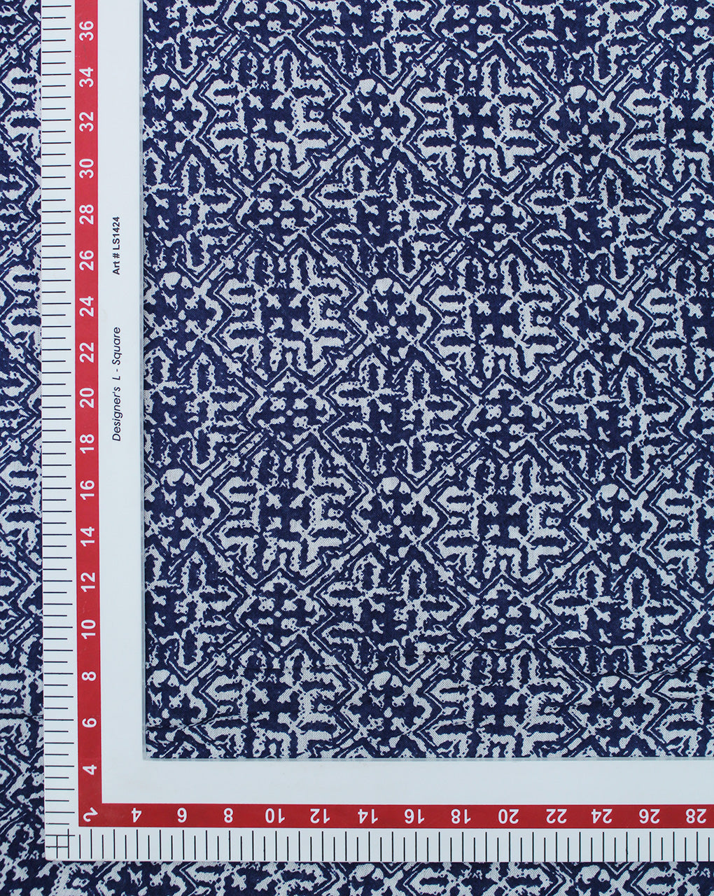WHITE & BLUE ABSTRACT DESIGN RAYON CREPE PRINTED FABRIC