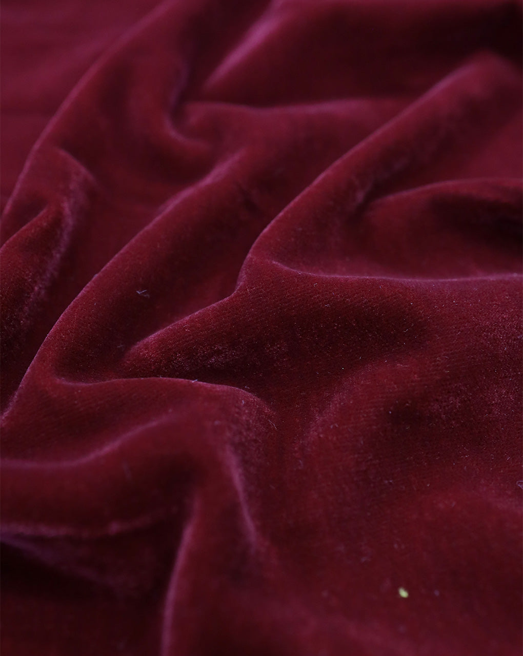 DARK MAROON PLAIN POLYESTER MICRO VELVET FABRIC ( WIDTH 58 INCHES )