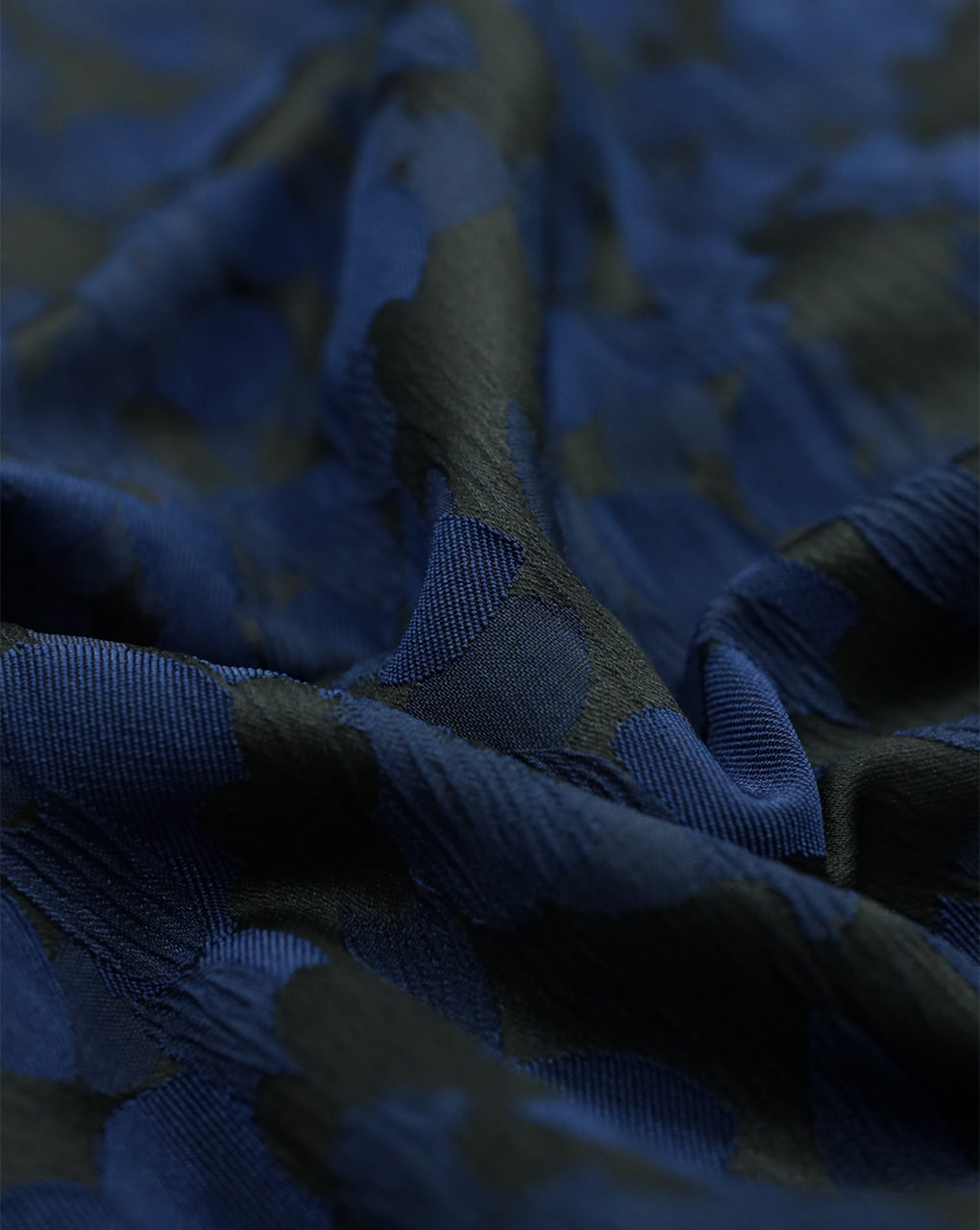 BLACK & BLUE ABSTRACT DESIGN POLYESTER JACQUARD FABRIC