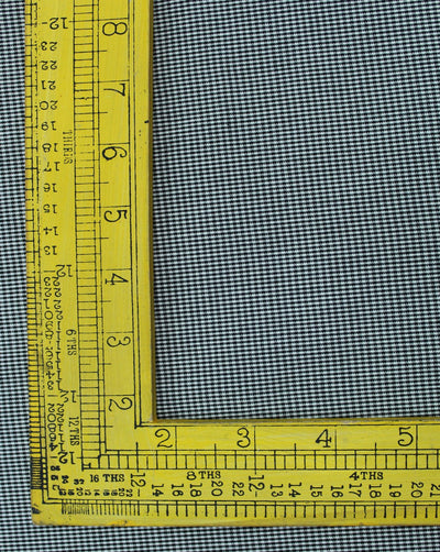 White And Black Graph Checks Design Cotton Cambric Fabric