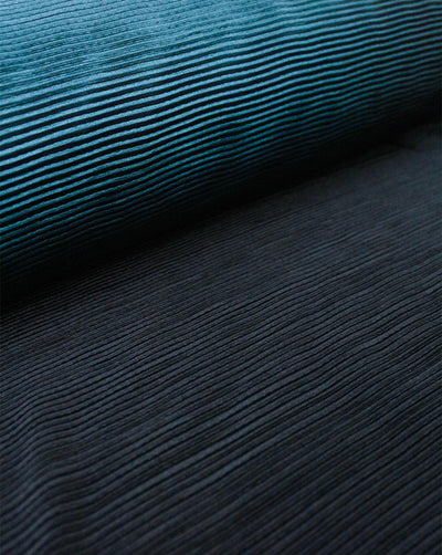 BLACK OMBRE PATTERN POLYESTER PLEATED FABRIC