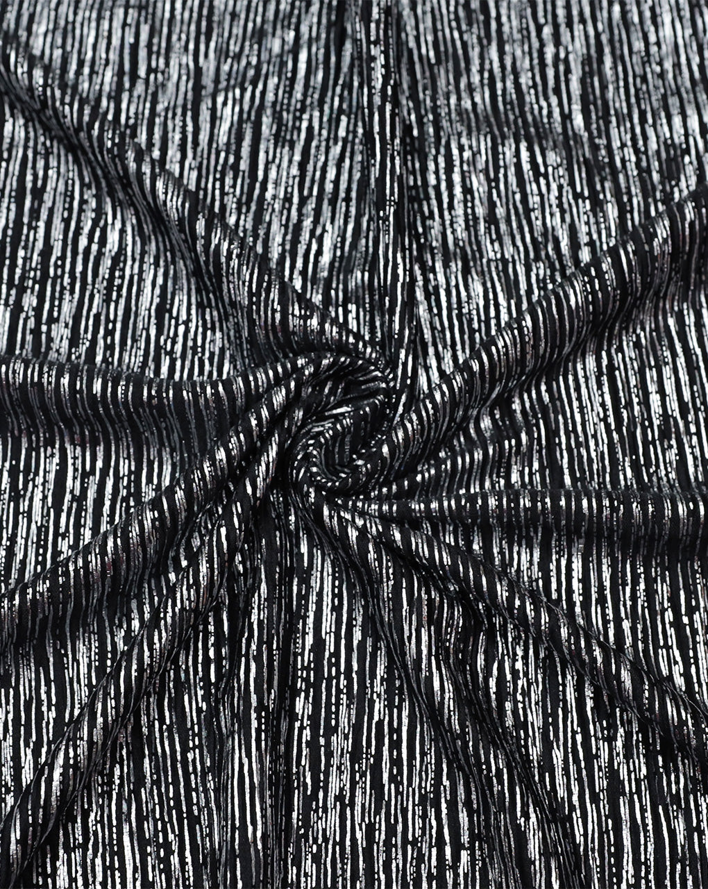 BLACK & SILVER POLYESTER LUREX PLEATED FABRIC ( WIDTH 58 INCHES )