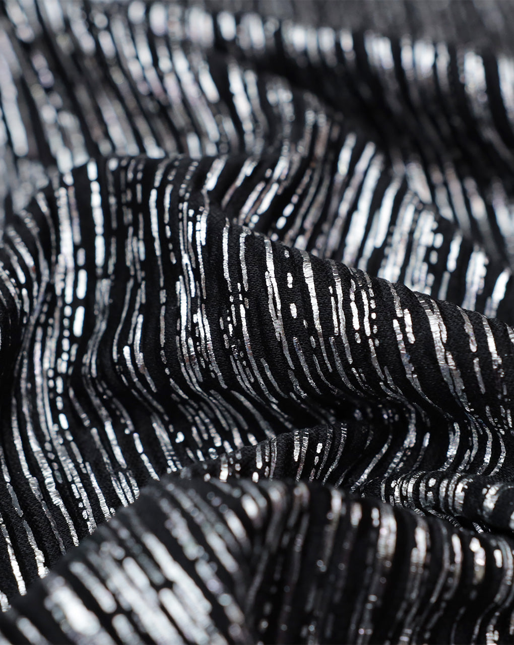 BLACK & SILVER POLYESTER LUREX PLEATED FABRIC 